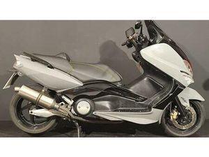 VENDO YAMAHA T-MAX 500 (2004 - 07) USATA A CASSANO D'ADDA (CODICE 9886240) - MOTO.IT