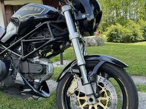 DUCATI MONSTER 600