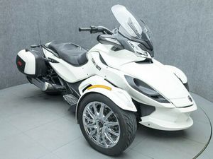 2013 CAN-AM SPYDER ST LIMITED TRIKE W/ABS