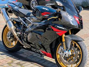APRILIA RSV 1000 RR FACTORY