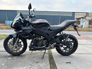 APRILIA TUONO 125 ABS