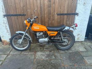 YAMAHA DT250 1972 CLASSIC JAPANESE TRAIL BIKE