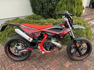 BETA RR 50 CC 2025R. JAK NOWA Z MINIMALNYM PRZEBIEGIEM * LEOVINCE * ZIELONA LĄKA
