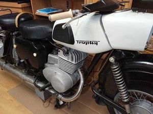 MZ TROPHY ES 250/2