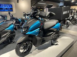 YAMAHA RAYZR 125 MATT CYAN - FOOD DELIVERY SPEC - 3 YR WARRANTY
