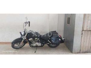 HONDA SHADOW 750 CC