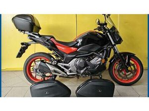 VENDO HONDA NC750S DCT ABS (2016 -20) USATA A VIAREGGIO (CODICE 9885693) - MOTO.IT