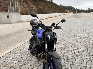 YAMAHA MT-07 35KW (DESLIMITADA) PAREDES