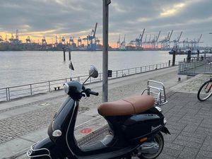VESPA PIAGGIO ET4, 125 TOP ZUSTAND NUR 7000KM