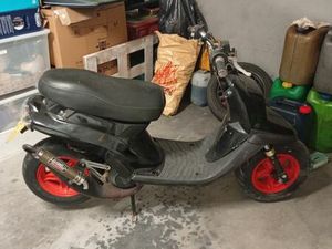 YAMAHA BWS 2TEMPOS CASTELO (SESIMBRA)