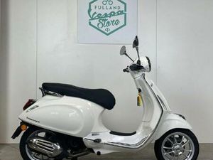 VESPA PRIMAVERA 50 IGET WEIß INNOCENTE