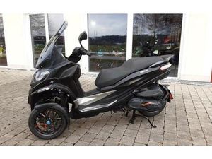 PIAGGIO MP3 530 NEW EXCLUSIVE IN SCHWARZ, GEBRAUCHTFAHRZEUG