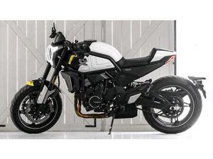 CF MOTO CL-X CLX 700 SPORT 966 KM & SPORTAUSPUFF NEU 3 J GARANTIE