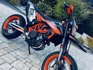KTM 690 SMCR