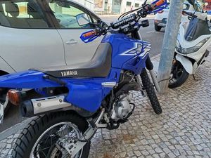 MOTO XT 600 E AZUL ANO 2000 CARNAXIDE E QUEIJAS