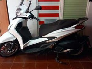 PIAGGIO BEVERLY 300 - 2024