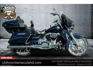 2018 HARLEY-DAVIDSON CVO LIMITED