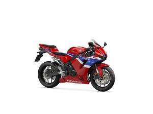 MOTO NEUVE: HONDA CBR600RR