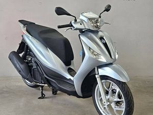 PIAGGIO MEDLEY 125 GRIGIO ASTRALE