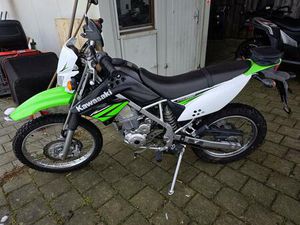 KAWASAKI KLX125 -NUR 7000KM SEHR GUTER ZUSTAND