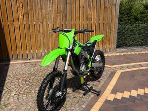 KAWASAKI KX 250 F 2015