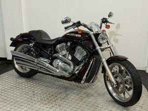 HARLEY-DAVIDSON V-ROD GOOD CONDITION - HPI CLEAR COMES WITH NEW MOT AND WARRANTY 1130 CC
