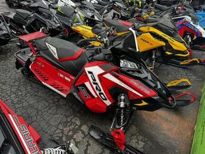 2019 POLARIS® 850 SWITCHBACK® PRO-S 137 1.35 COBRA