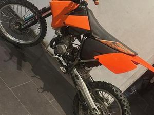 ② KTM 85SX 2009