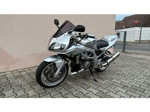 SUZUKI SV 1000 K3 SEHR GEPFLEGT WENIG KM UNFALLFREI