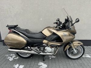 HONDA NTV 700 DEAUVILLE ABS BLASZKI
