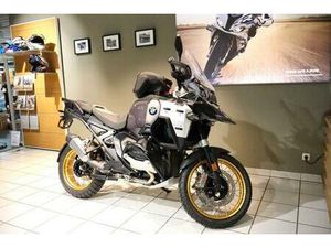 BMW R1300GS ADV STYLE TRIPLE BLACK MIT TANKRUCKSACK