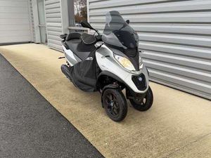 PIAGGIO MP3 400