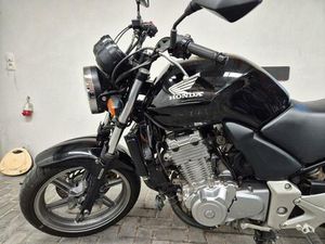 HONDA CBF500 MIT ABS IN SEHR GEPFLEGTEM ZUSTAND