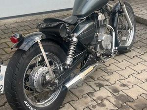 HONDA REBEL 125 – UNIKAT / UMBAU ZUM BOBBER