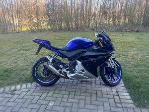 YAMAHA YZF 125 R
