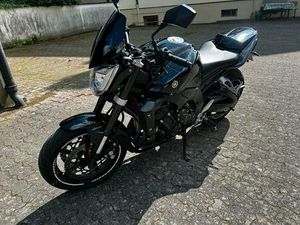 YAMAHA FZ1