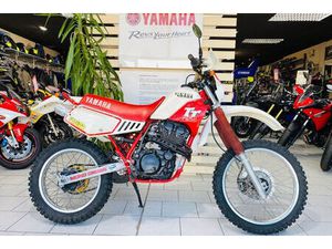 YAMAHA T 1990