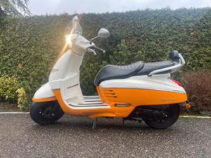 PEUGEOT DJANGO 2019 — SCOOTERS | PEUGEOT — MARKTPLAATS