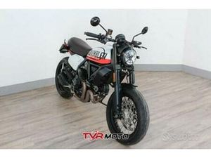 DUCATI SCRAMBLER 800 SCRAMBLER 800 URBAN MOTARD (2