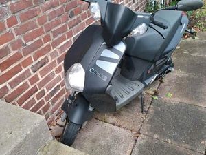 GENERIC EPICO 50 CCM 2TAKT MOTORROLLER