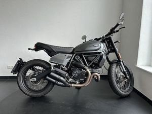 DUCATI SCRAMBLER NIGHTSHIFT *ERSTE HAND/WENIG KM*