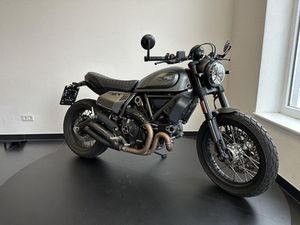 DUCATI SCRAMBLER NIGHTSHIFT *ERSTE HAND*