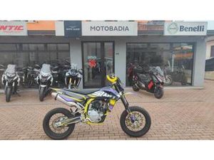 SWM SM 500 SM500 MOTARD