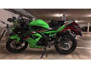 KAWASAKI NINJA 125 ABS 2025