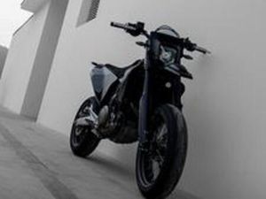 HUSQVARNA 701 SUPERMOTO - 2024