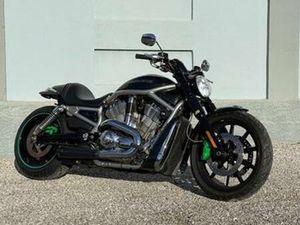 HARLEY-DAVIDSON VRSCAW V-ROD 2008