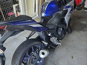 YAMAHA R3 CANTON TESSIN -