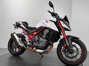 HONDA CB750 HORNET *NEUWERTIG *SERVICE NEU