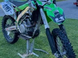 YAMAHA YZF 250 MATRICULADA 2009