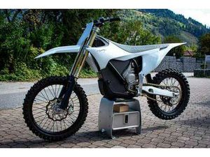 STARK VARG MX 1.2 FACTORY 80PS NEUFAHRZEUG